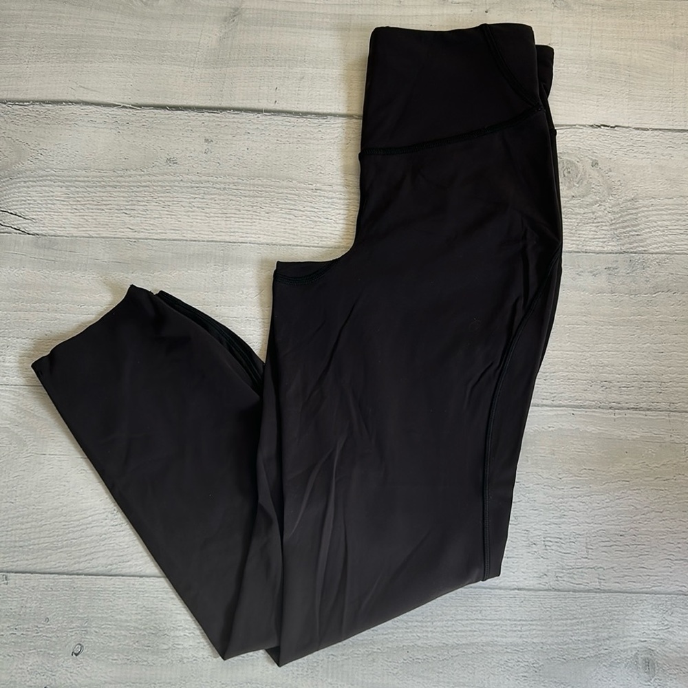 Lululemon Base‎ Pace High Rise 23” *Brushed Nulux Sz 4 Black